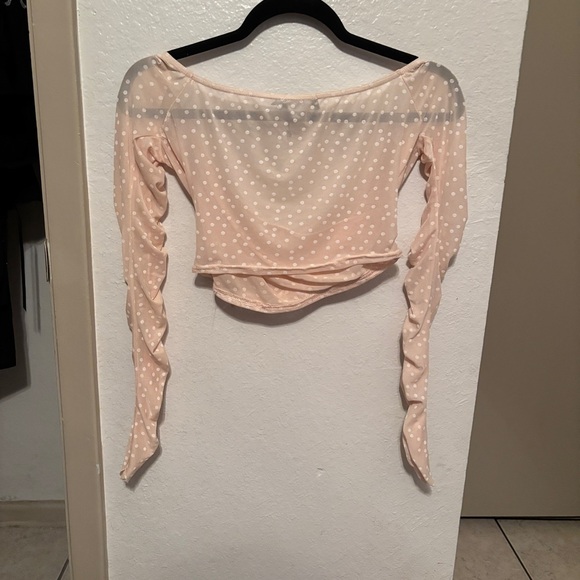 PrettyLittleThing Ruched Blouse - Picture 2 of 2